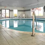 Bluffton Inn & Suites 
