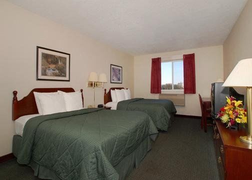 & Hotel