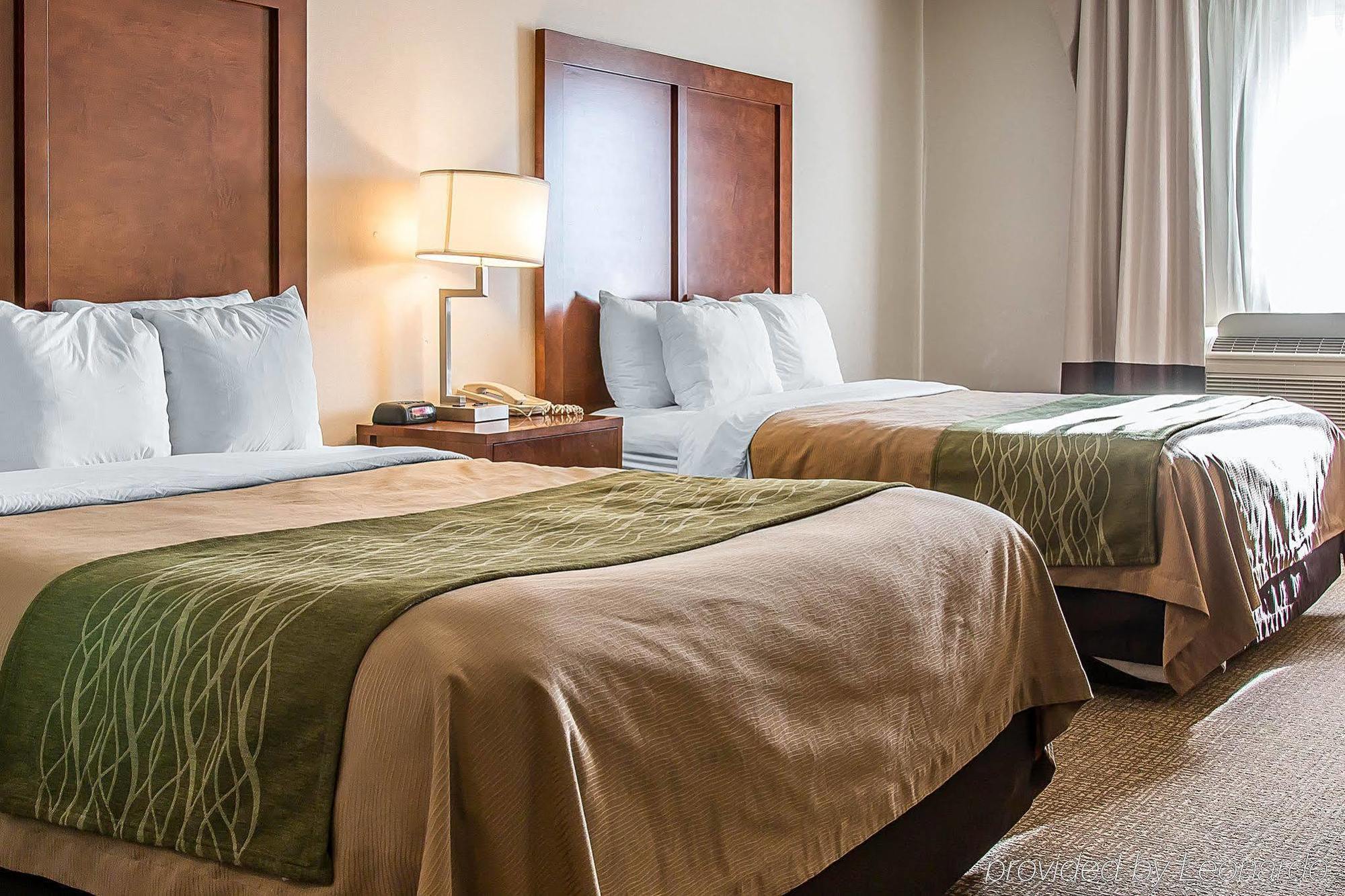 & Hotel