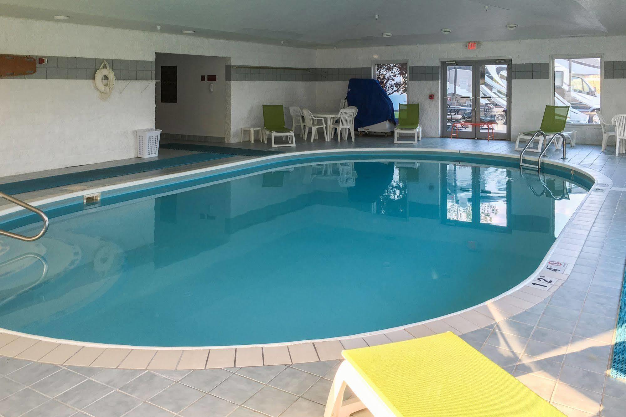 Hotel & Bluffton
